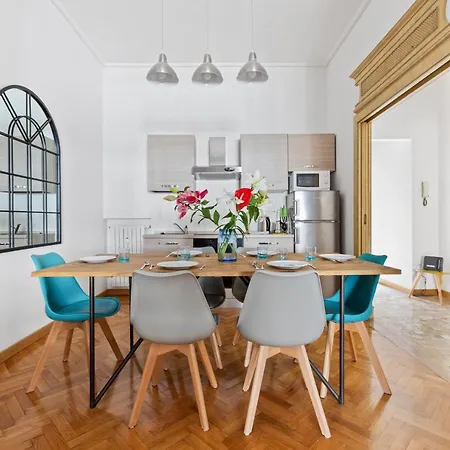 Roomy Apartment Duomo & San Babila Milan Exterior photo