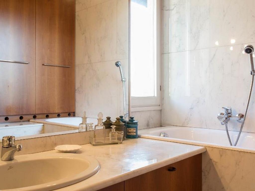 Guesthost - Porta Vittoria Central Apartment Mailand