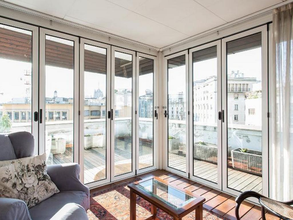 Guesthost - Porta Vittoria Central Apartment Mailand