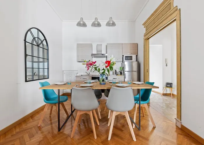 Roomy Apartment Duomo & San Babila
